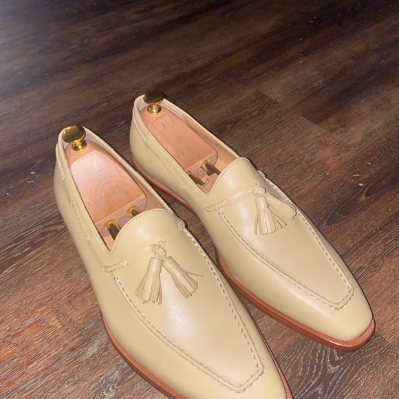 Handmade Tassel Loafer - Picture 3 of 10